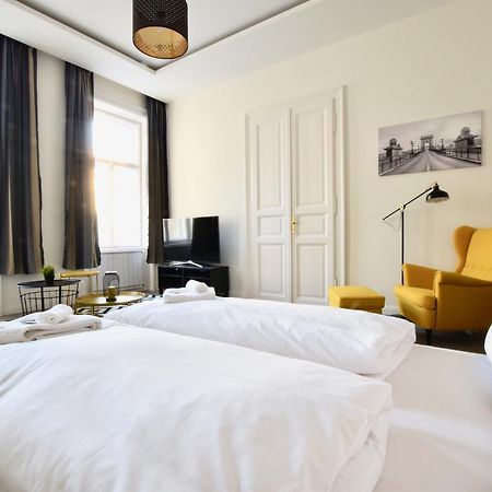 Standard Apartment By Hi5 - Dessewffy 39 บูดาเปสต์ ภายนอก รูปภาพ
